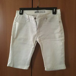[Women's] White Jean Shorts